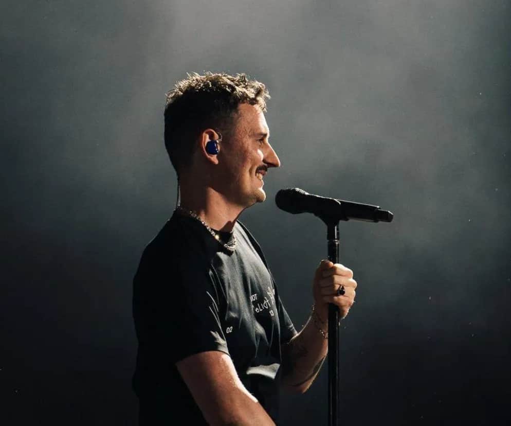 Kto śpiewa listy do M? Odkryj artystów i historię utworu