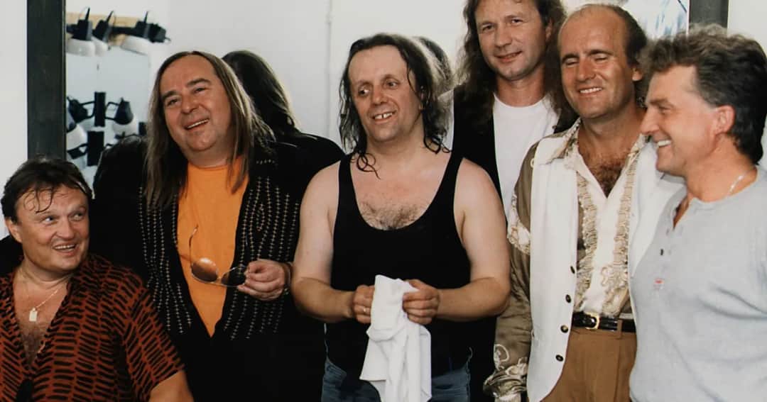 Kto śpiewa jolka jolka? Poznaj artystę i historię tej piosenki